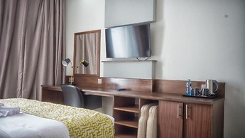 FAIRWAYS HOTEL KISUMU