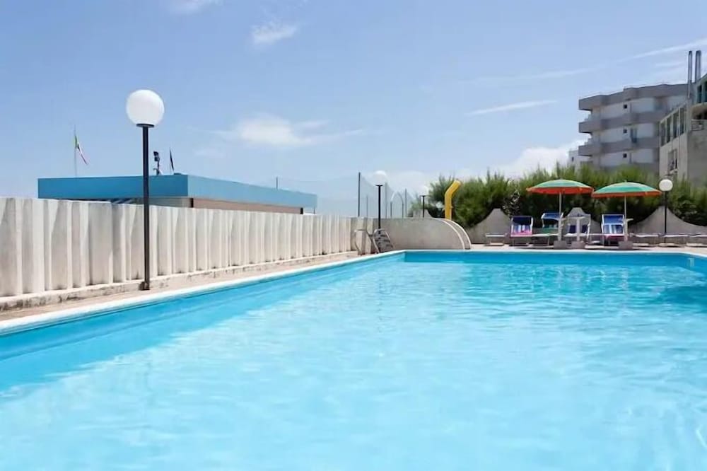 HOTEL LEONARDO DA VINCI