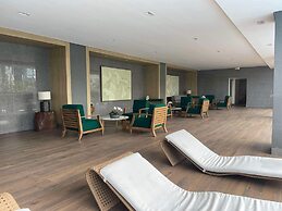 Lush residence Makati City by darpm