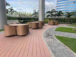 Lush residence Makati City by darpm