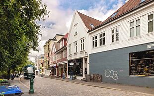 Øvregaten 19