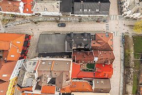 Øvregaten 19