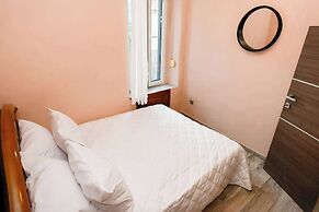 Traditional Samos Home With Jacuzzi and Private Balcony