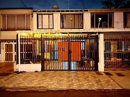 Kuyay Yachi Hostel