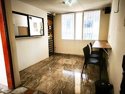 Kuyay Yachi Hostel