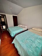 Kuyay Yachi Hostel