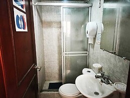 Kuyay Yachi Hostel