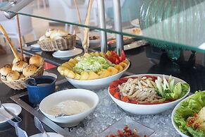 Grand Muthu Runaway Bay