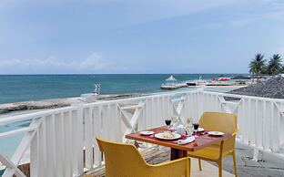 Grand Muthu Runaway Bay