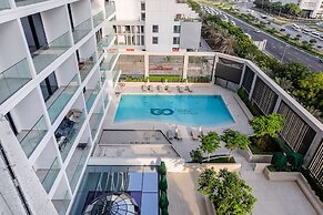 Modern Studio at Paragon