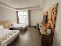 Kiri Hotel