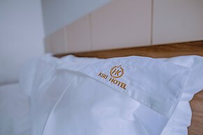Kiri Hotel