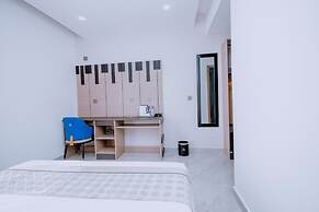 Kiri Hotel
