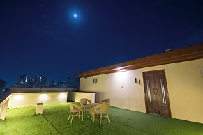 Anand's Abode By Yellow Bells