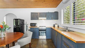 Gray Chalet in Daylesford