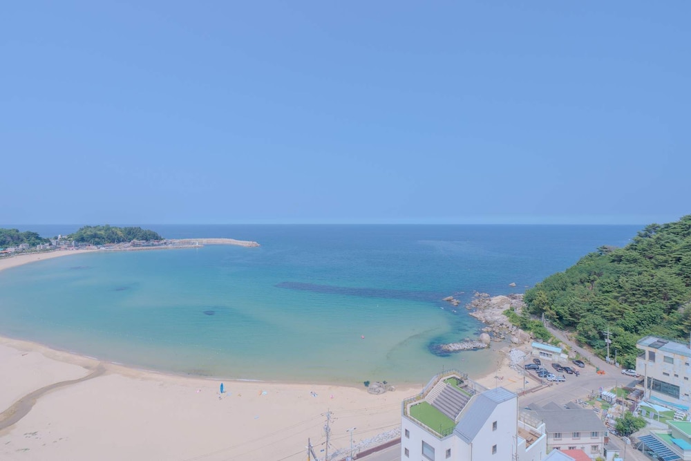 The Ocean by Owners hotel Yangyang