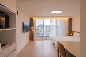 The Ocean by Owners hotel Yangyang