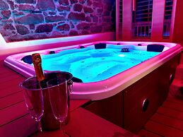 EXORIA Luxury Rooms & Spa