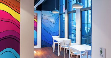 CRiB by Bobobox, Kuningan, Jakarta