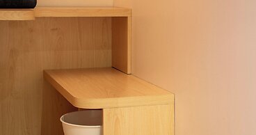 CRiB by Bobobox, Kuningan, Jakarta