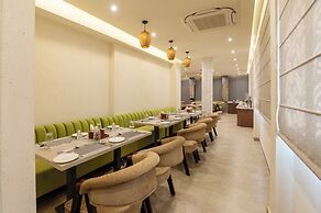 Treebo Premium Gateway Triveni