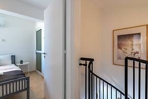 Chloris 3- Bedroom Apartment in Larnaca