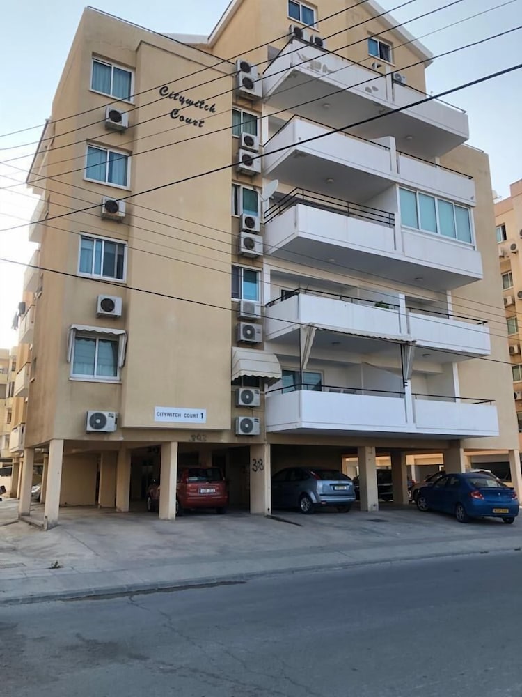 Chloris 3- Bedroom Apartment in Larnaca