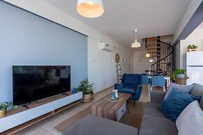 Chloris 3- Bedroom Apartment in Larnaca