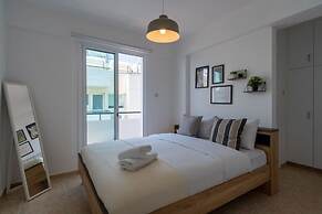 Chloris 3- Bedroom Apartment in Larnaca