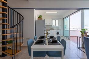 Chloris 3- Bedroom Apartment in Larnaca