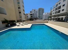 Chloris 3- Bedroom Apartment in Larnaca