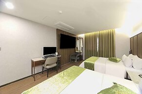 Hanabi Hotel