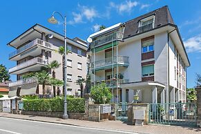 Strixia Apartment Stresa 50m From Lake
