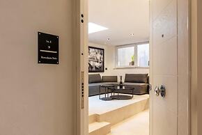 JOIVY Elegant Suites Near Villa Borghese