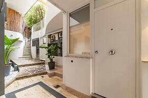 JOIVY Elegant Suites Near Villa Borghese