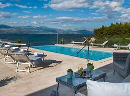 Villa Ema