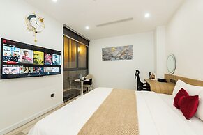 Myrcella Apartment