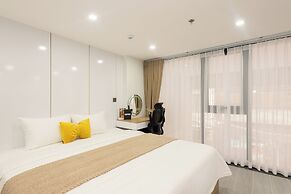 Myrcella Apartment