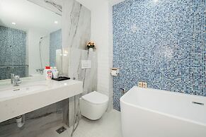 Myrcella Apartment