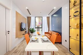 Myrcella Apartment