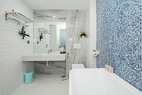 Myrcella Apartment