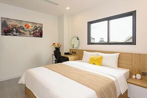 Myrcella Apartment