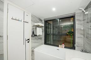 Myrcella Apartment