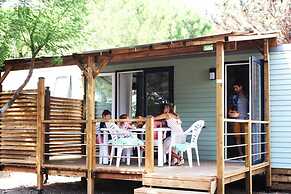 Mobile Home in Bessan With Terrace
