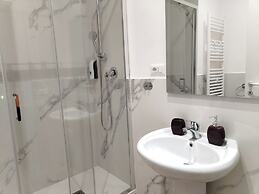Enotri Guest House