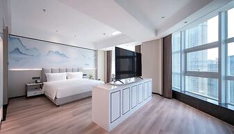 Golden Pear Hotel
