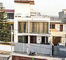 Heartland Ganga View Villa Jacuzzi &lift
