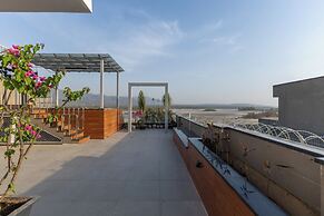 Heartland Ganga View Villa Jacuzzi &lift