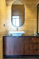 Heartland Ganga View Villa Jacuzzi &lift