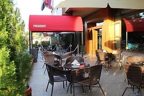 President Hotel